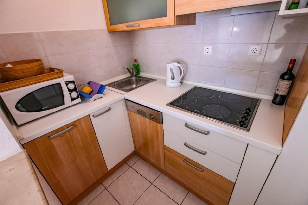 Vila Pinet Apartman Brist Kültér fotó