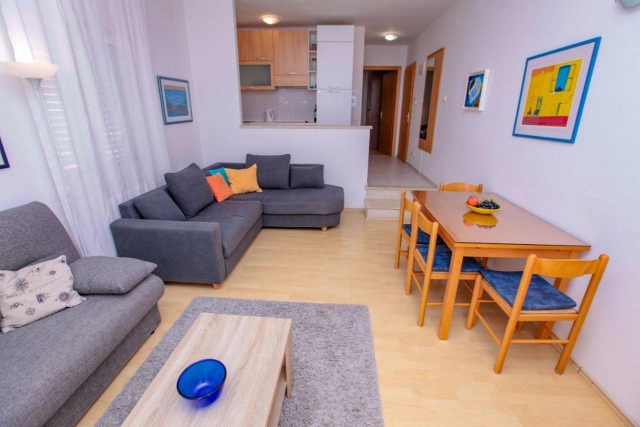 Vila Pinet Apartman Brist Kültér fotó