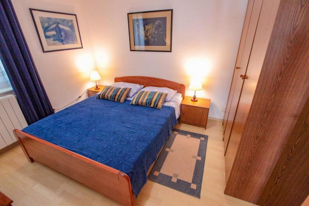 Vila Pinet Apartman Brist Kültér fotó