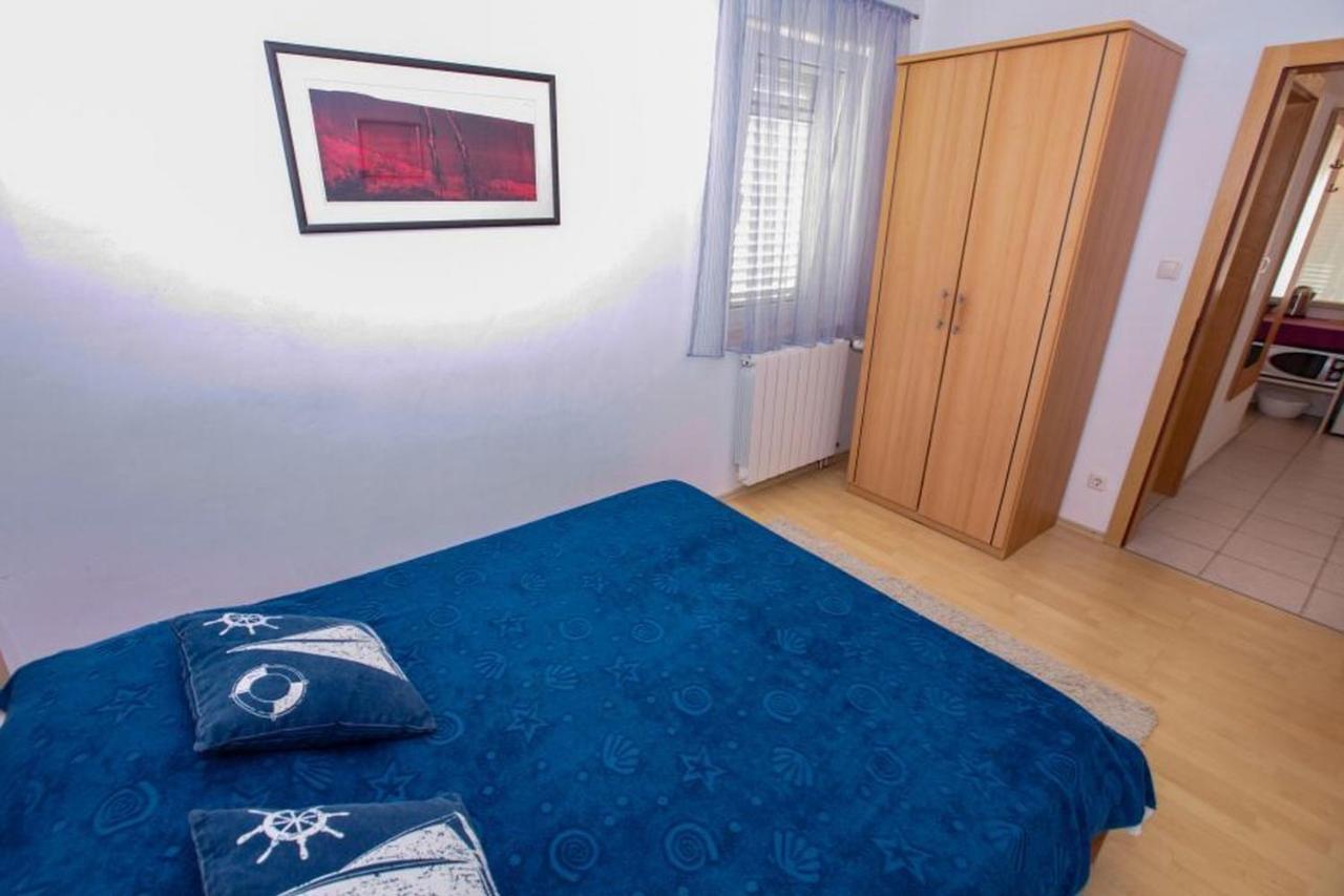 Vila Pinet Apartman Brist Kültér fotó